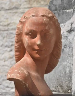 École française, Tête de femme (vers 1920)