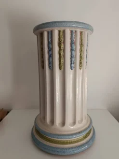 Colonne art deco en ceramique