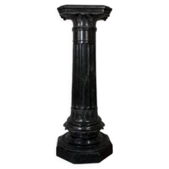 Colonne en marbre vert serpentine, vers 1880