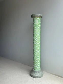 Colonne en mosaïque et terrazza