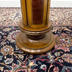 Colonne italienne classique Pied de Stalle