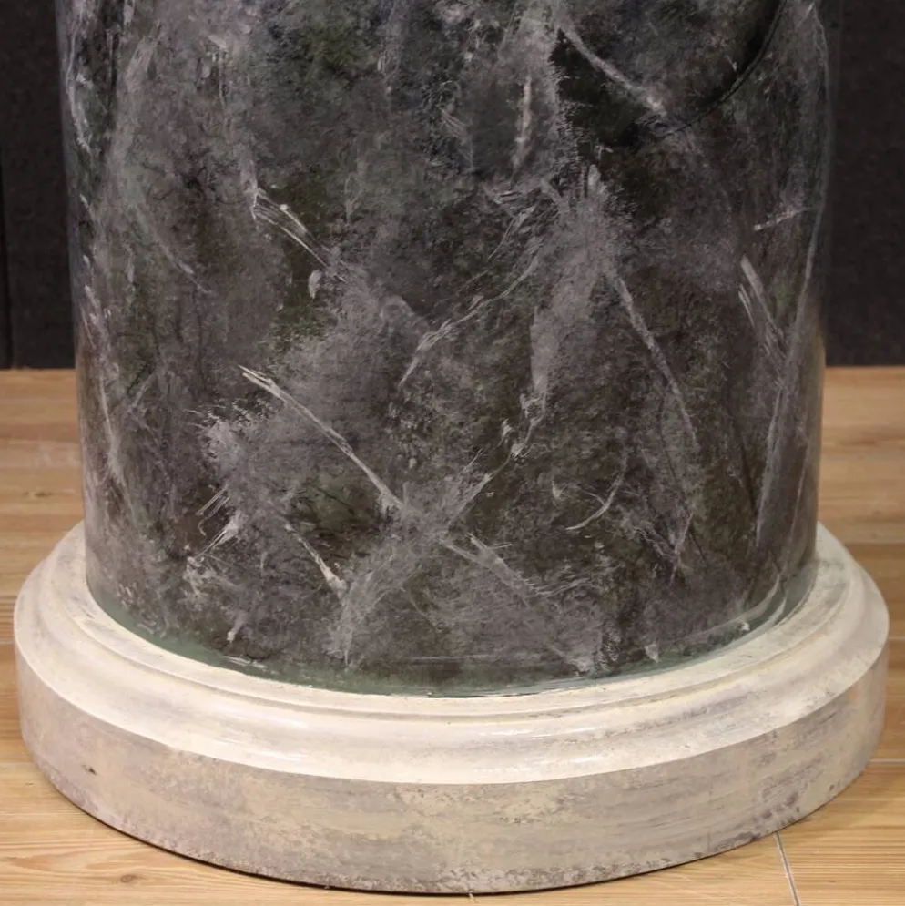Colonne italienne laquée et peinte du XXe siècle