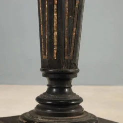 Colonnes anciennes en bois ébonisé et nacre, XIXe siècle