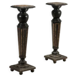 Colonnes anciennes en bois ébonisé et nacre, XIXe siècle