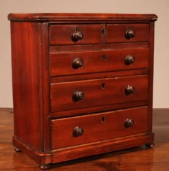 Commode De Maitrise En Acajou Du 19° Siècle
