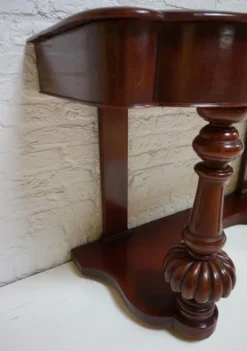 Console Biedermeier