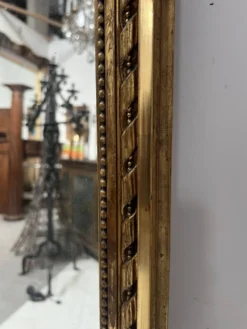 Console et miroir d'entre deux de style Louis XVI en bois doré