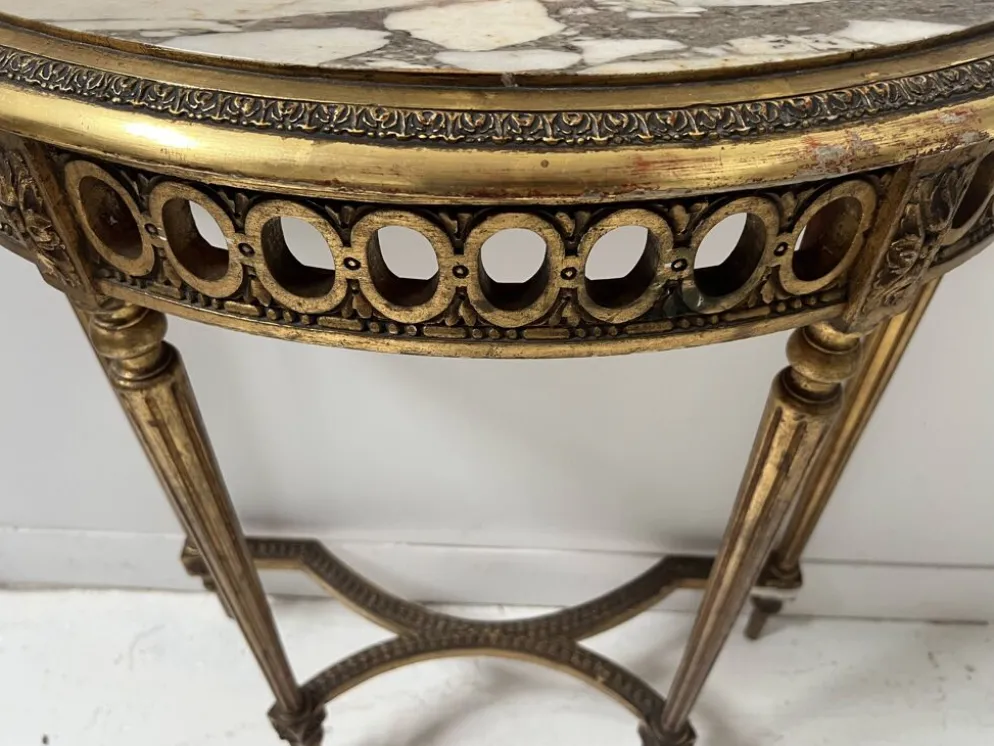 Console et miroir d'entre deux de style Louis XVI en bois doré