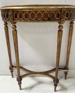 Console et miroir d'entre deux de style Louis XVI en bois doré