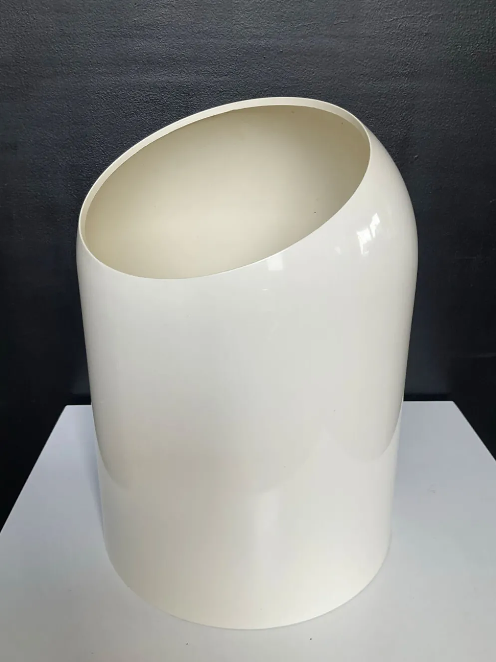 Corbeille Makio Hasuike pour Gedy années 70