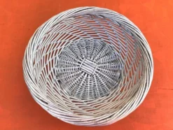 Corbeille Osier tressé gris argenté