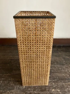 Corbeille à papier cannage et plexiglas 1970