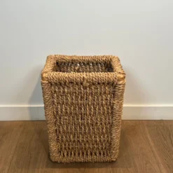Corbeille à papier en corde