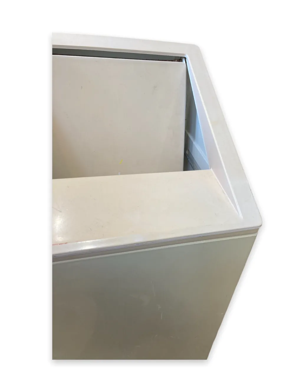 Corbeille à papier Kartell