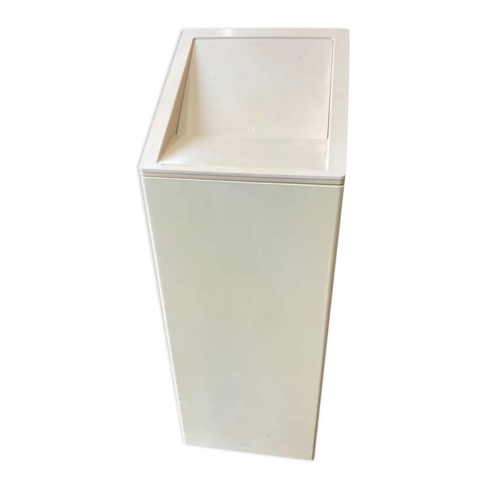 Corbeille à papier Kartell
