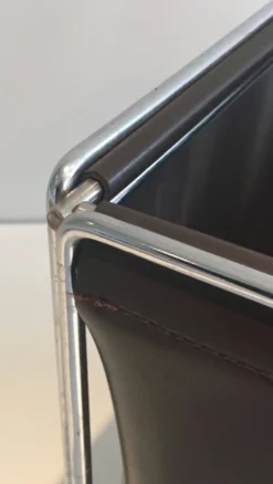 Corbeille à papiers en chrome et skaï