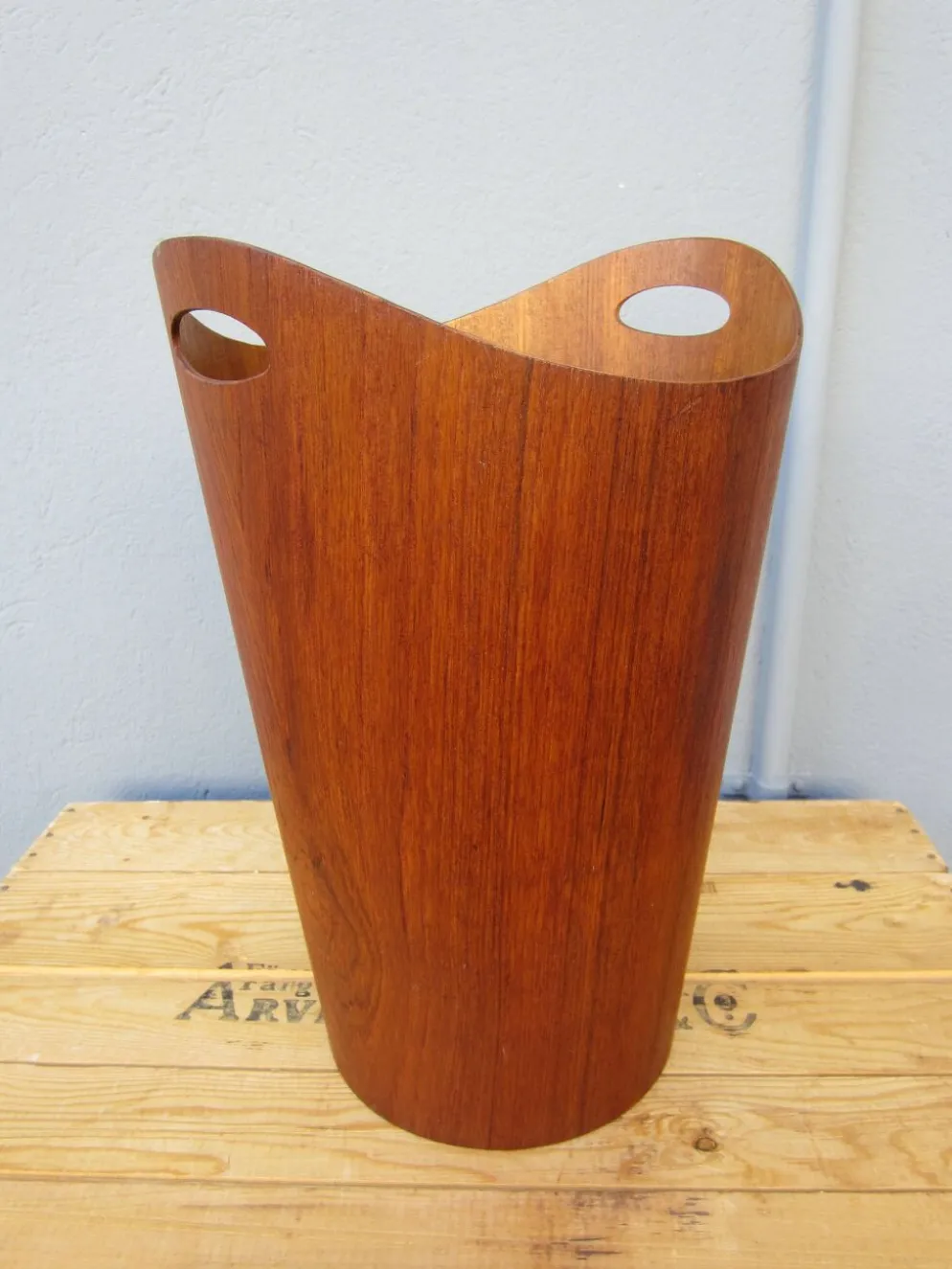 Corbeille à papiers scandinave Servex, milieu XXème
