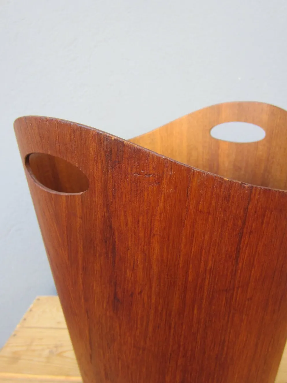 Corbeille à papiers scandinave Servex, milieu XXème
