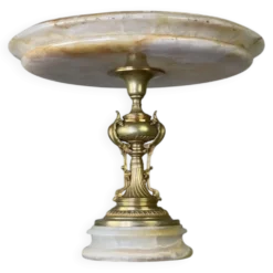 Coupe en onyx et bronze doré vers 1880
