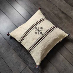 Coussin berbère jaune pâle en coton