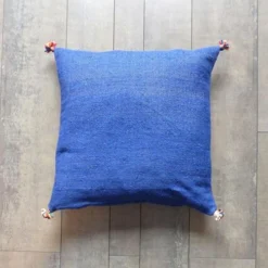 Coussin berbère marocain bleu et blanc