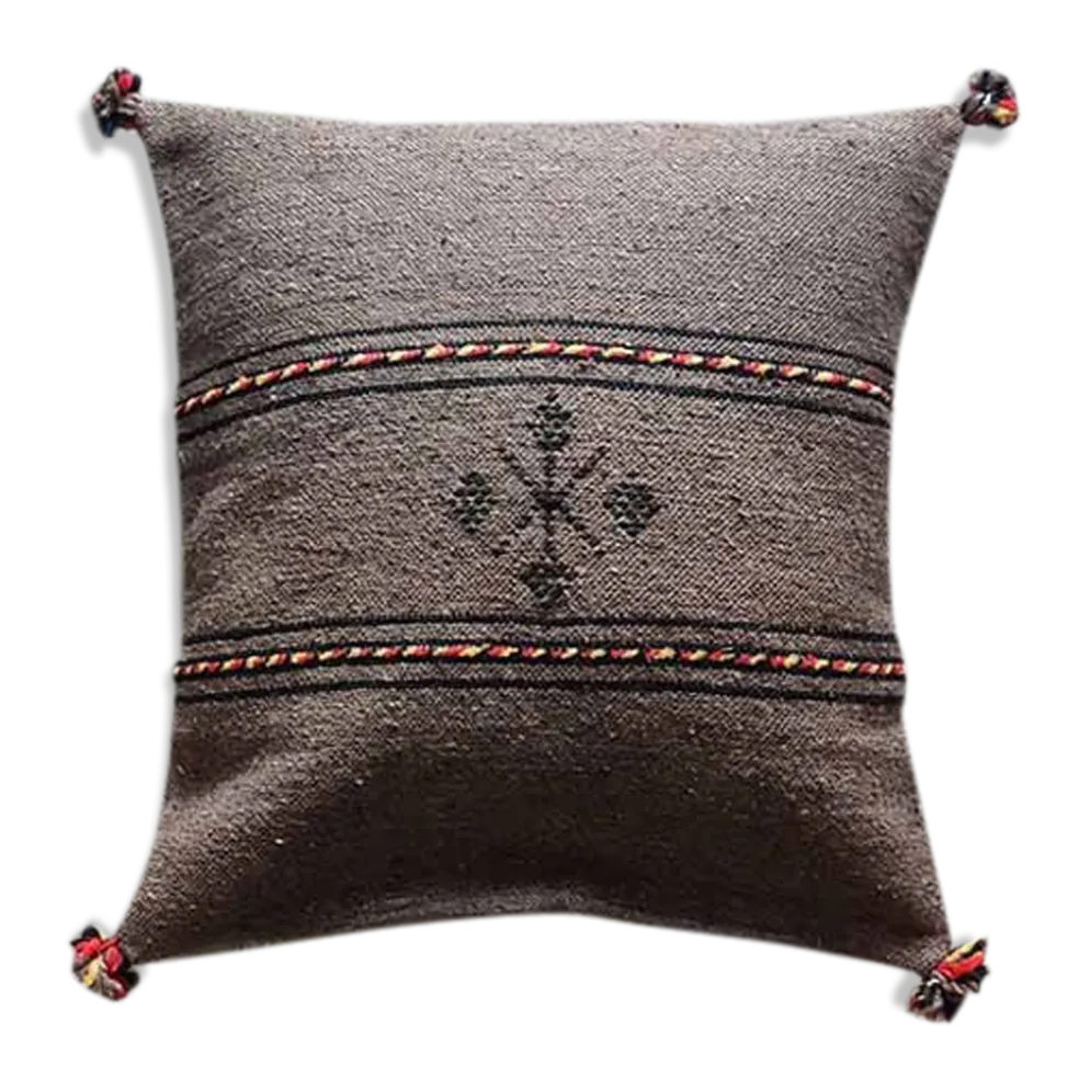 Coussin berbère marron à pompon en coton