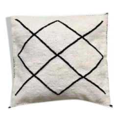 Coussin berbère noir et blanc kilim