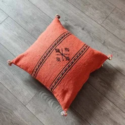 Coussin berbère orange fait main en coton