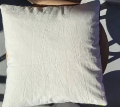 Coussin brodé vintage