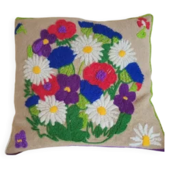 Coussin brodé vintage