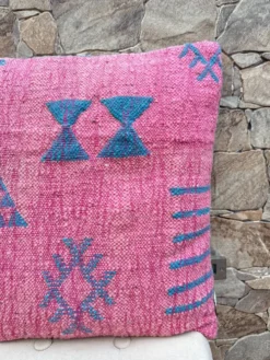 Coussin en laine berbère fait main : Coussin Kilim marocain (45x45cm)