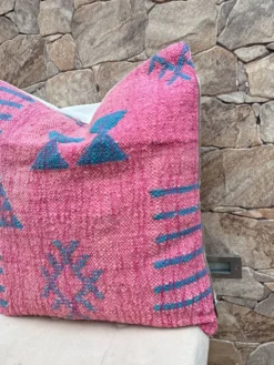 Coussin en laine berbère fait main : Coussin Kilim marocain (45x45cm)