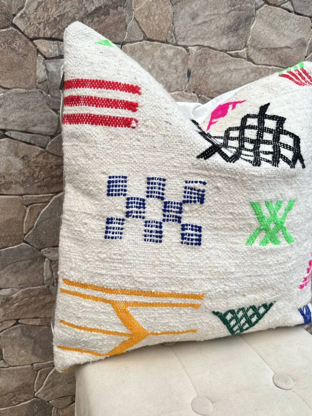 Coussin en laine berbère fait main : Coussin Kilim marocain (45x45cm)