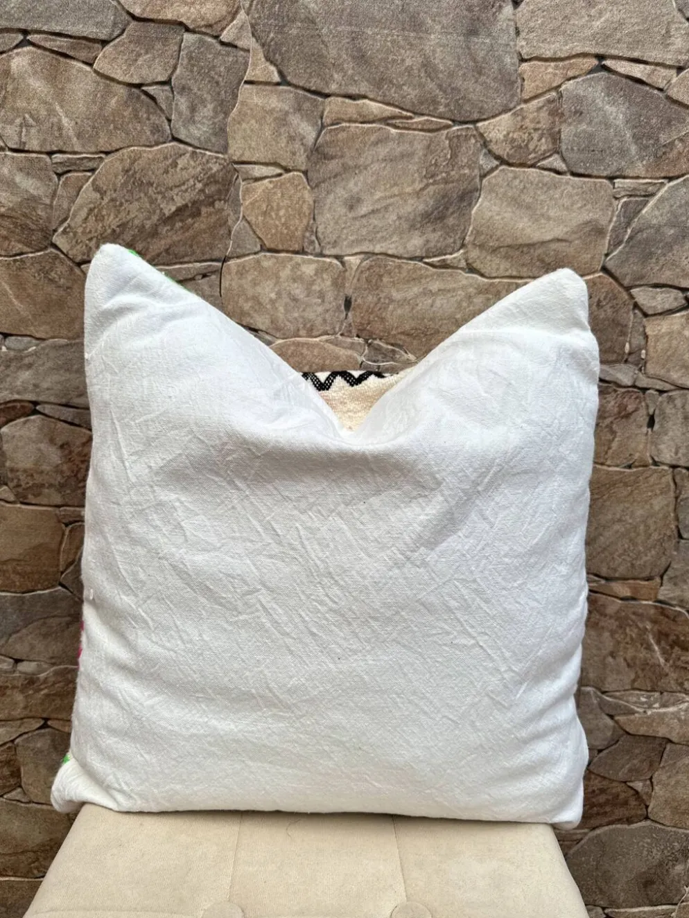 Coussin en laine berbère fait main : Coussin Kilim marocain (45x45cm)