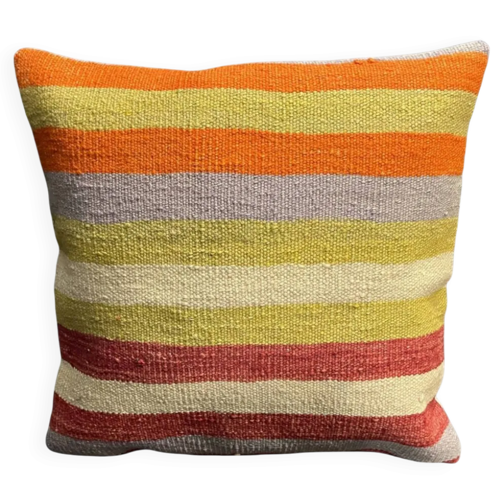 Coussin en laine turque rayé