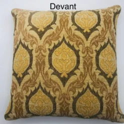Coussin en tissu ancien. 40 X40 cm.