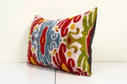 Coussin en velours İkat
