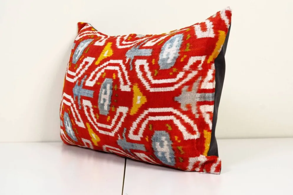 Coussin Ikat velours