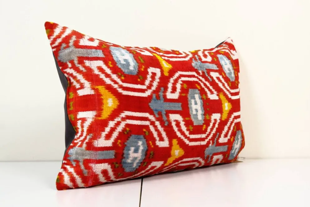 Coussin Ikat velours
