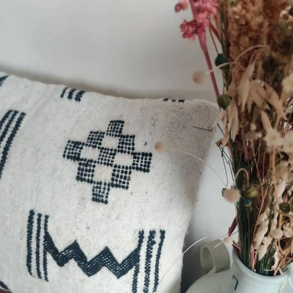 Coussin kilim géométrique noir & blanc