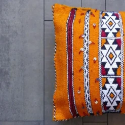 Coussin kilim marocain orange
