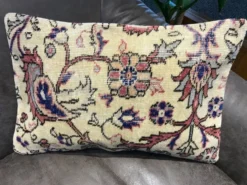 Coussin lombaire en tapis dégradé fait main 40x60cm