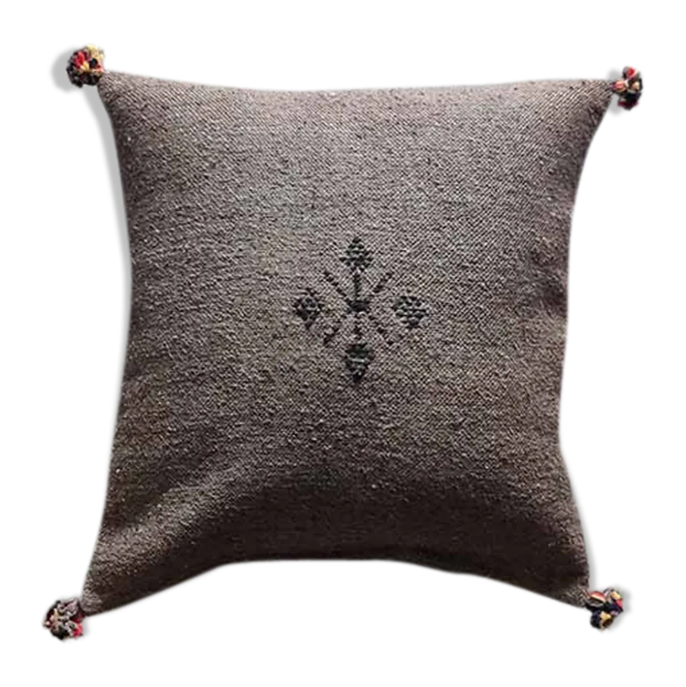 Coussin marocain marron à pompon en coton