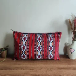 Coussin marocain rouge kilim