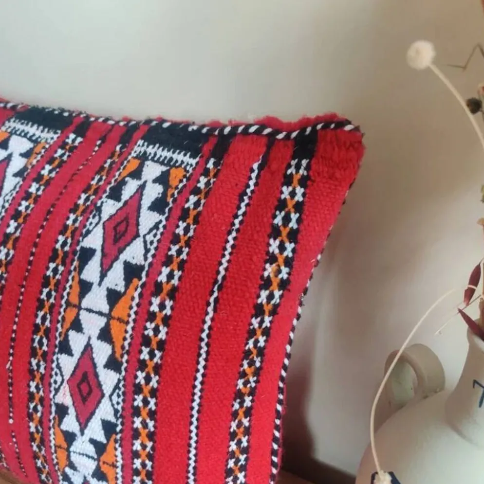 Coussin marocain rouge kilim