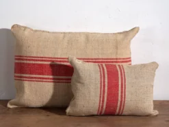 Coussins en lin ancien avec rayures rouges. Ensemble 2 pièces #2