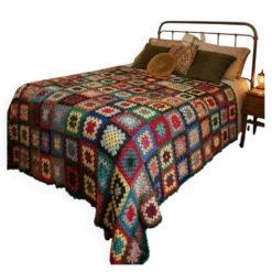 couverture dessus de lit vintage en crochet compose de carré granny au bor