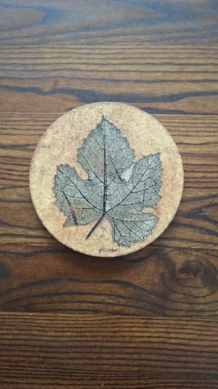 Céramique murale feuille Roger Capron, France années 60-70