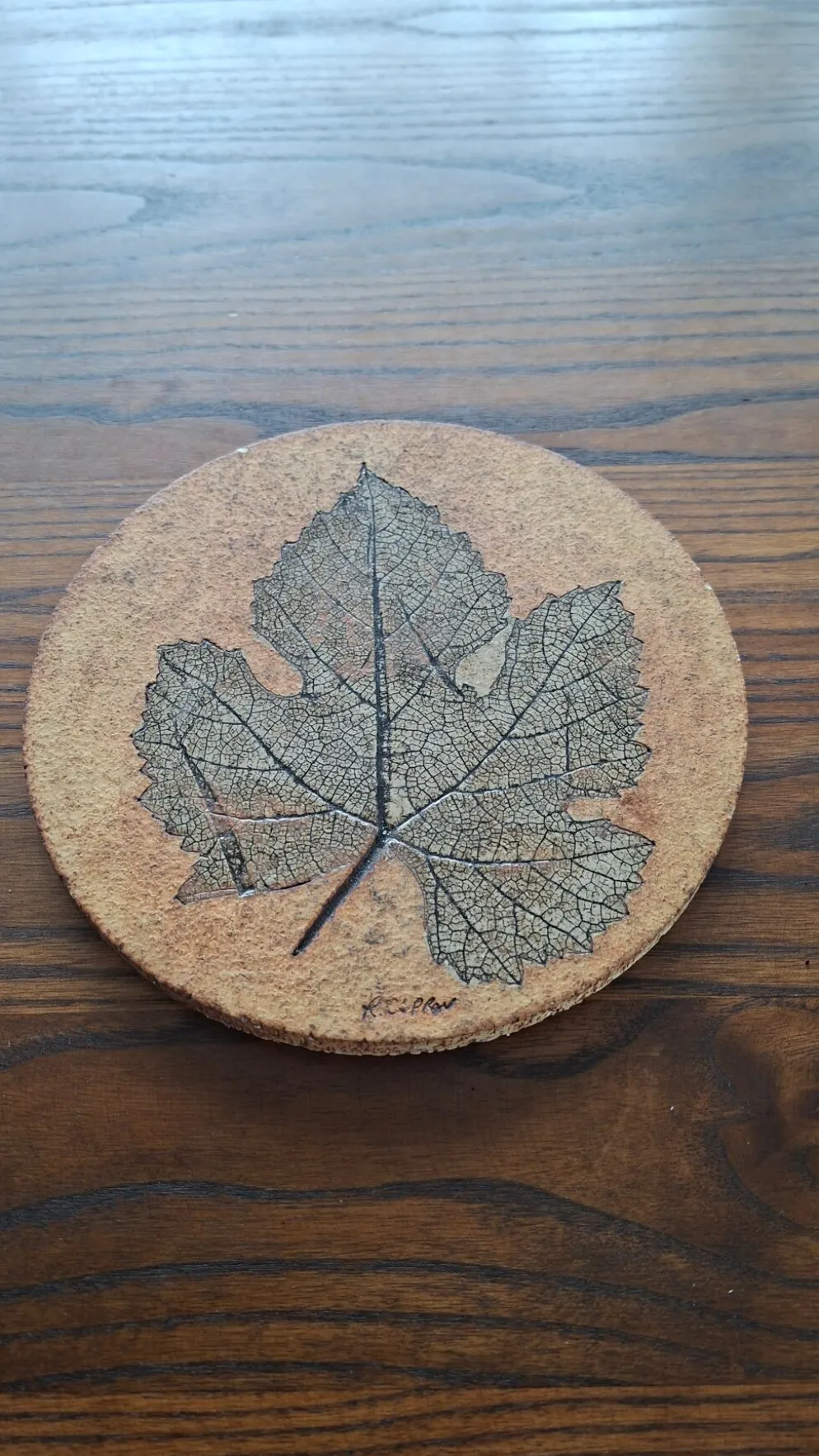 Céramique murale feuille Roger Capron, France années 60-70
