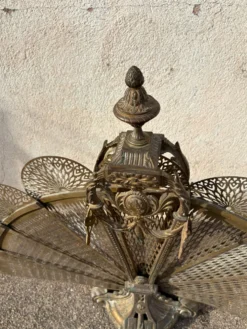 Écran de cheminée